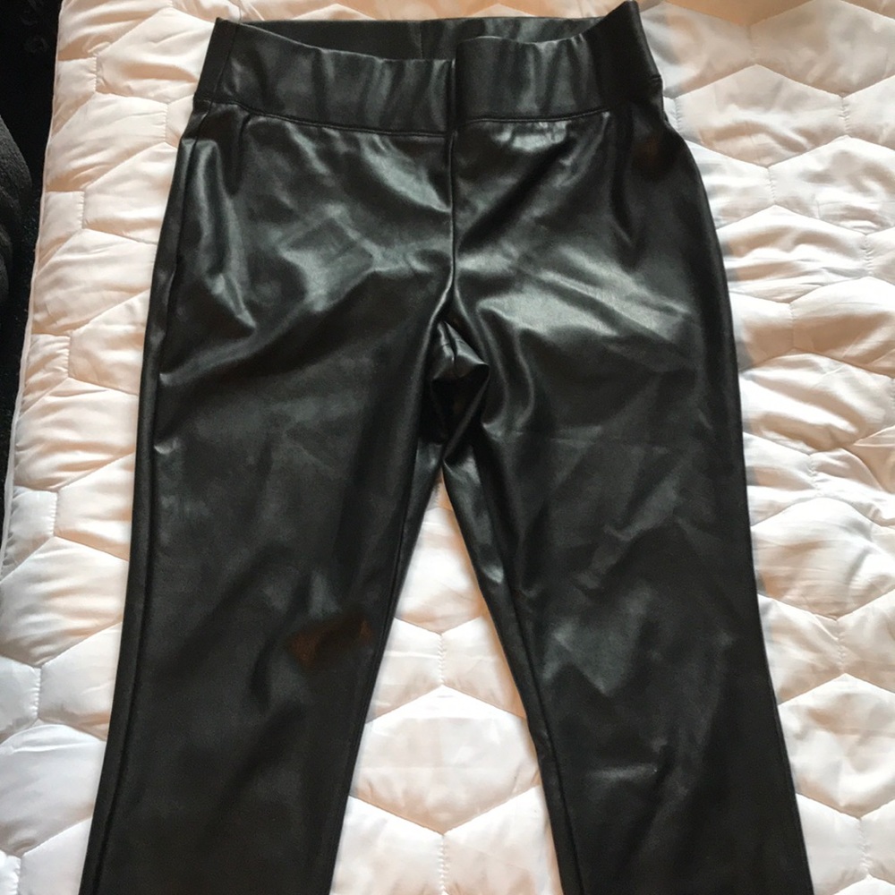 Faux leather leggings